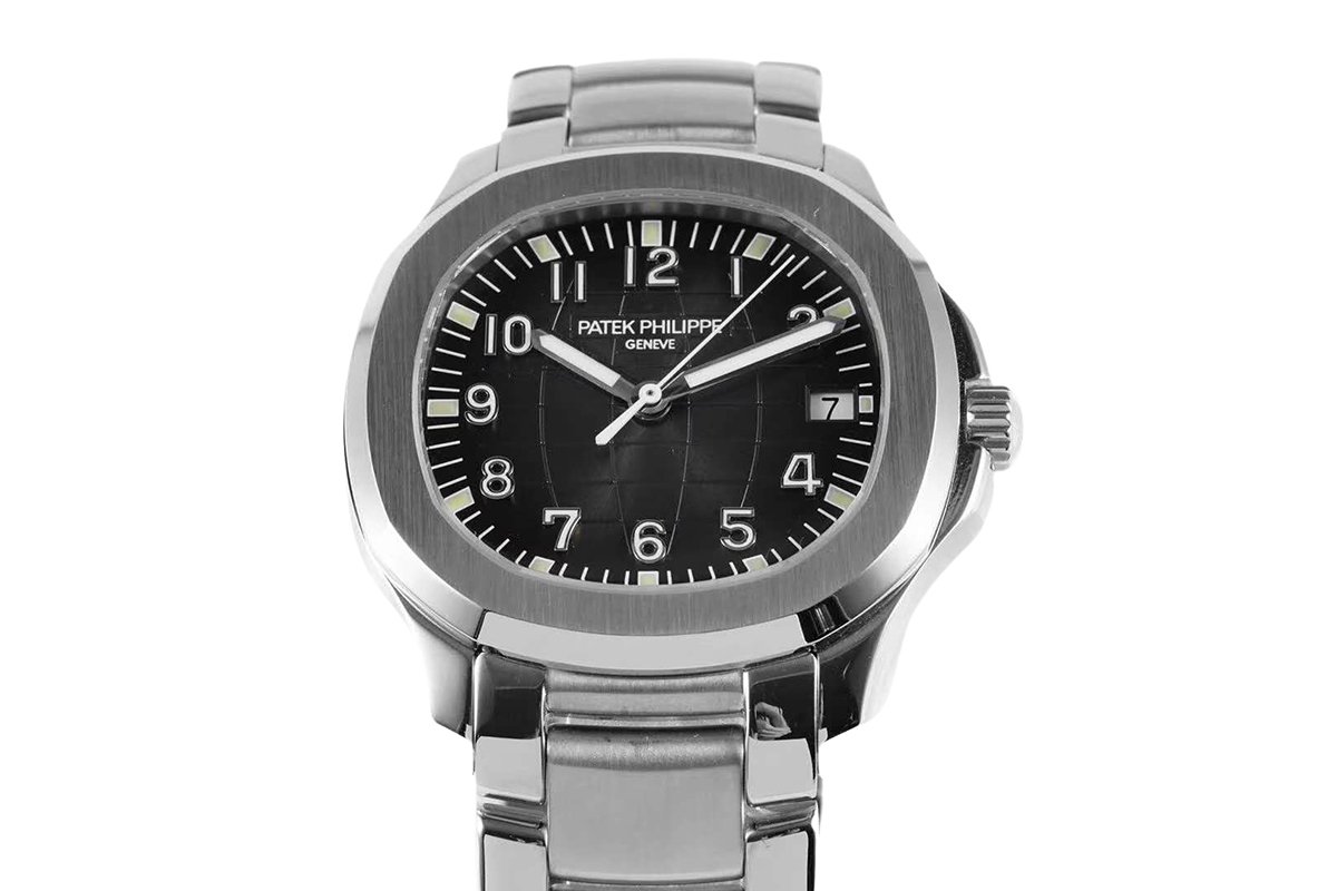 Aquanaut 5167/1A-001 Black Dial in Steel on Bracelet